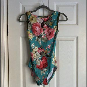 Eleve Louise style Leotard M